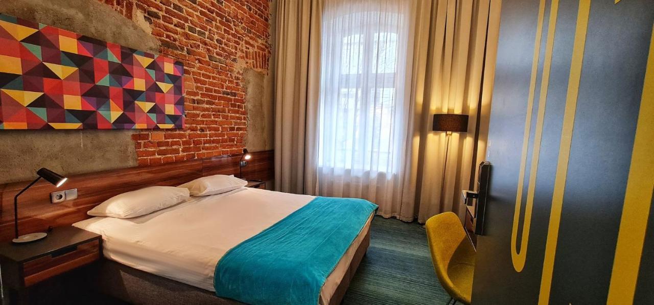 Tobaco Hotel