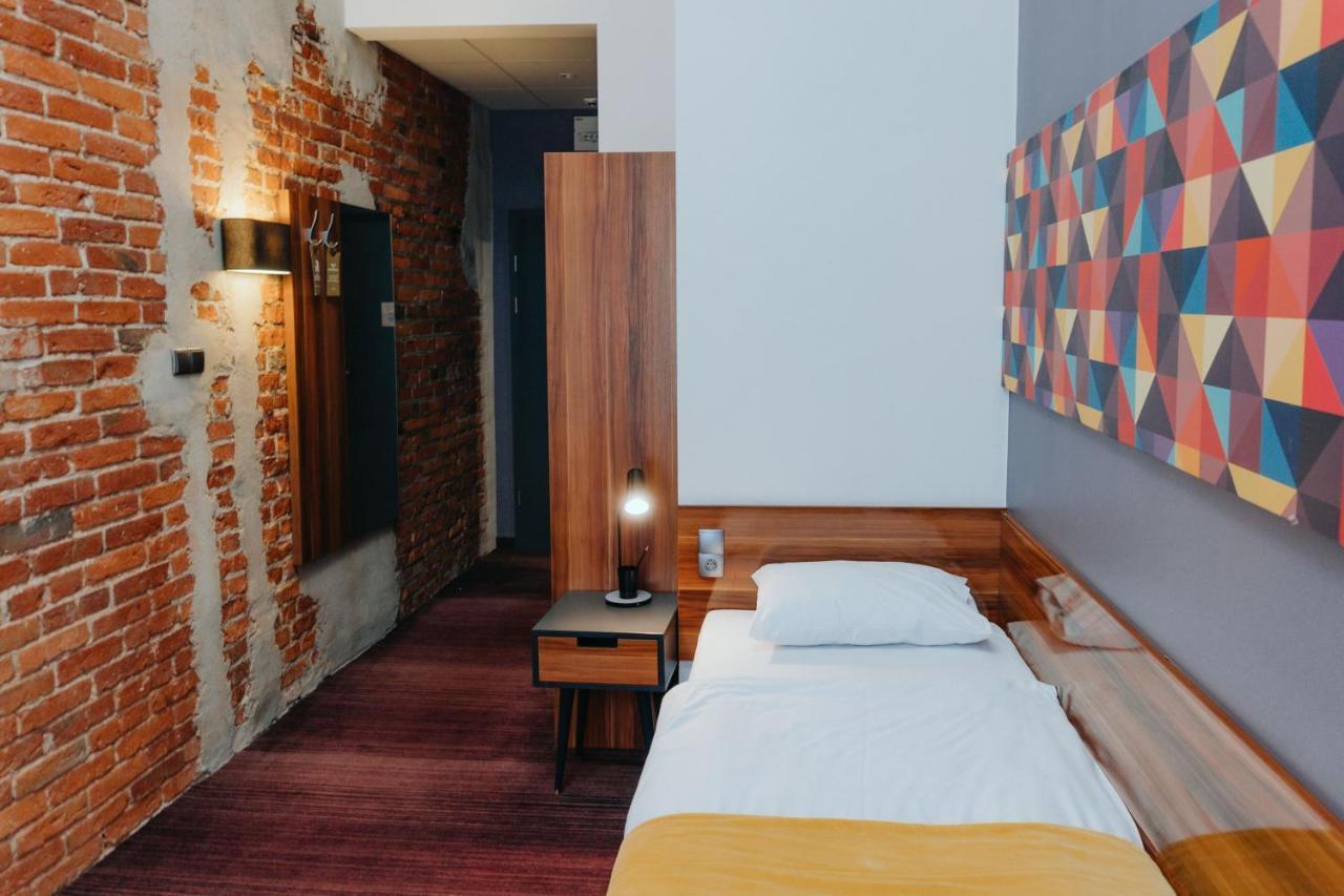 Hotel Tobaco 3*